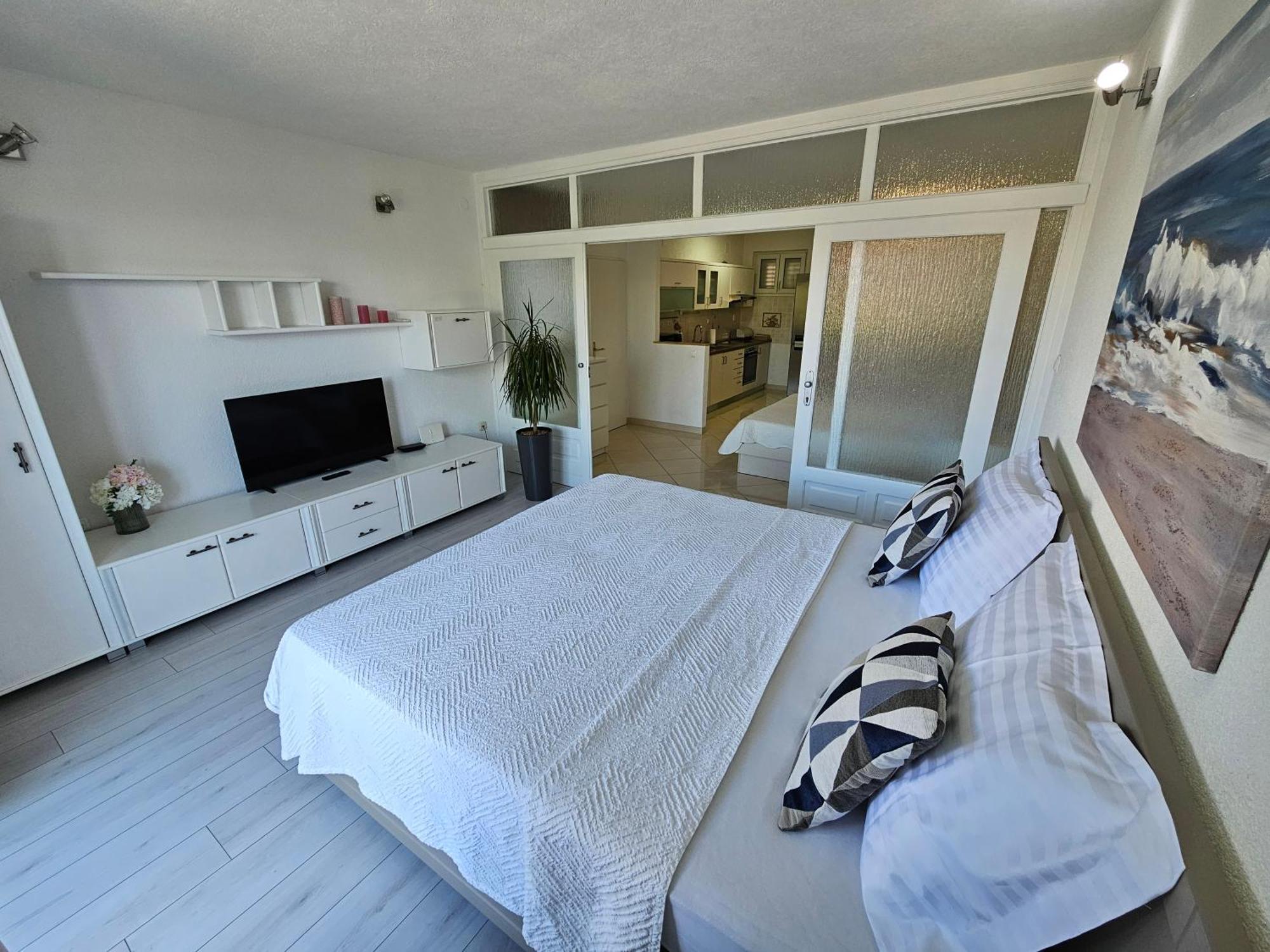 Apartmani Matija Макарска Экстерьер фото